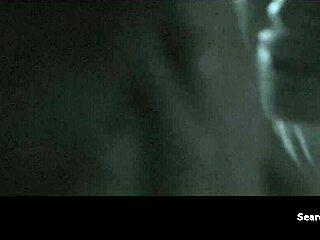 Juliette Binoche Elles PL2012 Ünlü Çıplak Sahnelerini Kaldırabilir mi