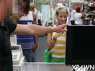 suck it, exhibitionist amateur