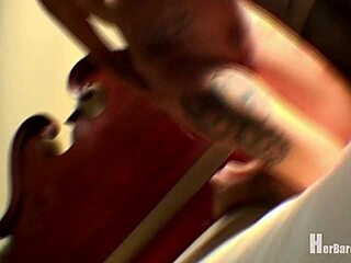 Lilly Displays Pointed Toes In Nude Pose Highlighting Pregnant Feet And Fetish Appeal