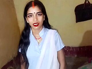 Indian girlfriend experiences first-time outdoor sex with fingering and doggystyle fucking from boyfriend.