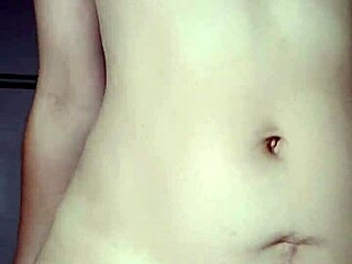 Watch tight pussy Korean cutie riding cock in homemade phone creampie action wow!