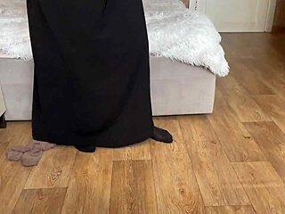 hot arab stepmom in leggings gets fucked by big cock in homemade hardcore action wow!