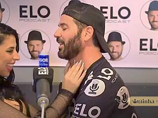 rainha hotwife's emotional podcast blowjob