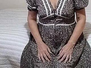 Look at innocent little 18+ year old me getting naughty in homemade video