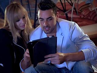 Cum Lover Jillian Janson In Heels Gets Hardcore Pussy Pounding And Orgasm From Boyfriend