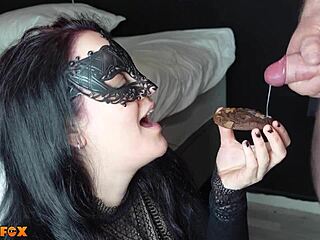 amateur milf eats thick cum glazed muffin food fetish swallow