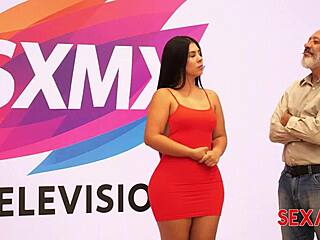 elizabeth marquez weather presenter hints at big ass latina blowjob quickie fuck