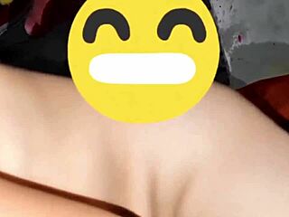 Zakaj ta nepalca par tako divje stoka med jebanjem doma