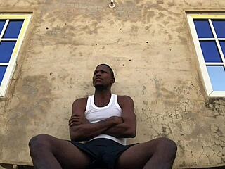 wanna see me fuck this squirting bitch outdoors doggystyle?