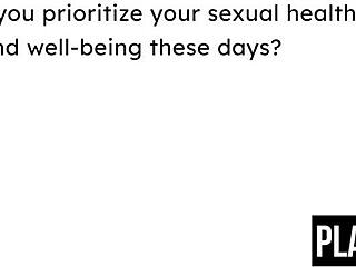 Chubby BBW MILF Siri Fingers Hairy Pussy to Shaking Orgasm