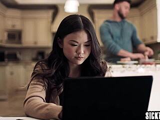 Jealous Lulu Chu Fucked Post-Masturbation Blowjob Slimthick Vic