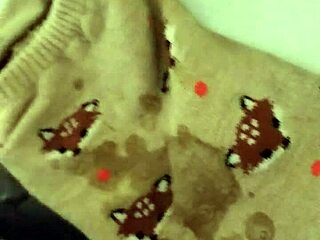 Shooting cum deep into my cute coworker's cozy socks