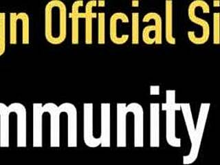 Tasha reign's big tits and wet pussy lips in lesbian milf muff dive