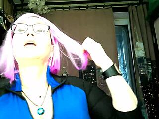 Slutwife aimee broadcasts dirty mommy and young cosplay shows