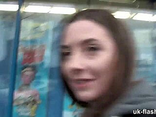 flash that shaved pussy outdoors, leyla morgan - show town everything