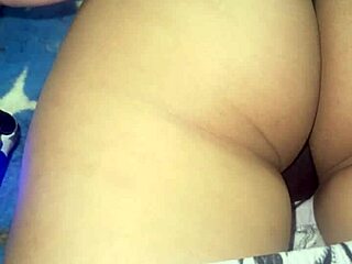 oiling and massaging my ex girlfriend's juicy ass cheeks