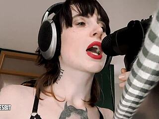 oh god lou nesbit pegs me so good in this asmr femdom session with lia louise...