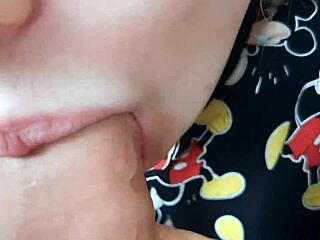 that homemade blowjob from sexy blonde miki mouse girl