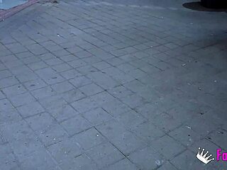 Nasty Harley Quinn Lady Medusa Hunts Massive Cock Outdoors