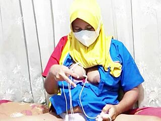 Hairy Hijab Girl Indomaret Dildo Masturbation Before Work