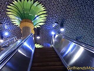 سمراء 18+ تداعب كس الفتاة في حفلة لعق لبناني ساخن