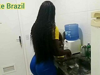 fernanda chocolate at myke brazil's cup game