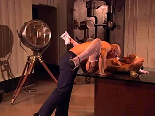 she slurped tons of cocks but stepbro's tastes best to holly wellin