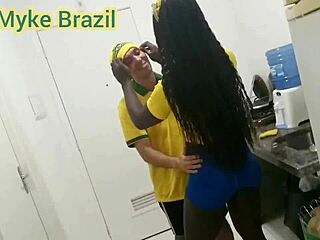 fernanda chocolate at myke brazil's cup game