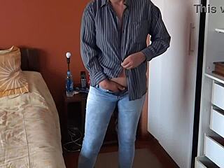 Step Son Masturbates Twice Cumming on Stepmom's Ass All Fours