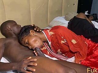 cheating wife squirts hard for bbc sneaky homemade fuck 💦👟