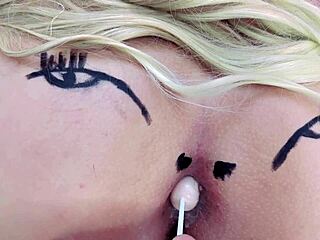 big ass spreads sheer buttplug hole like pink candy sucker