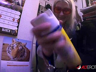 quarantine vibes with tattooed leya falcon's playful solo