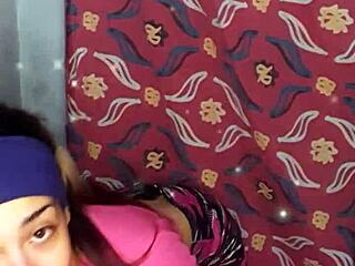 bonneyuwu shares her cute petite workout routine before homemade filming session starts