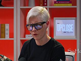 wow leana lovings is the cutest nerdy pornstar with glasses and curls 😍 interview time!