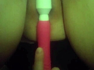 i'm chubby girl playing with myself feels good now