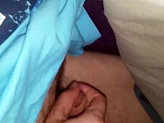 Wife's Juicy Handjob Ends in Massive Cumshot Explosion!