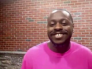 private backward striptease tease in hot weather 🔥🕺