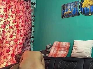 boss rims juicy desi secretary's ass before pounding for her increment