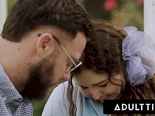 Pregnant Casey Calvert Catches BF Roughly Fucking Leana Lovings?