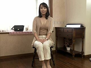 Japanese Milf Kaoru Yuki's First Creampie Squirting Session