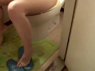 Japanese babe Shino Tanaka begs for creampie in her tight pussy