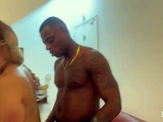 arrombando mell albuquerque's ass with thick cock!