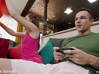 Jailbird Lulu Chu begs, Fuck my throat deep! Reese Robbins