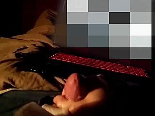 Slow-Mo Huge Hot Cum Loads?