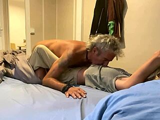 Milf gives blowjob and eats pussy in camping bungalow holiday weekend