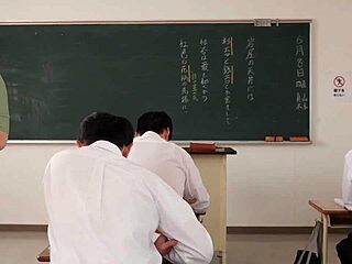can you handle teacher okajirin squirting in silent orgasm class?