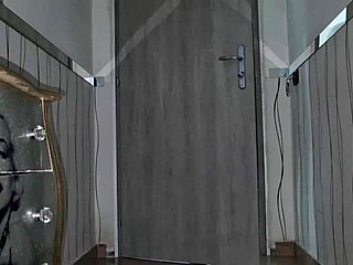 Stroke that huge italian cock watch me cum so hard!