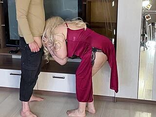 mature bbw milf spreads fat ass cheeks for homemade anal cock pounding