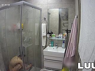Luuv Kareflore Films Her Amateur Homemade Shower Tease for Fans