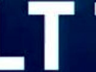 Kristen Scott massages Georgia Jones into hot lesbian scissoring